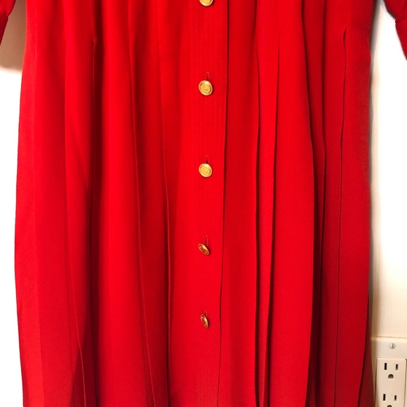 *SOLD* Vintage Chanel red pleated dress - Picture 7 of 7